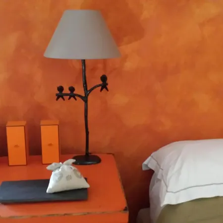 Les Deux Abbesses En Holiday home
