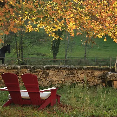 Les Deux Abbesses En Holiday home