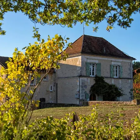 Les Deux Abbesses En * Mareuil-sur-Belle